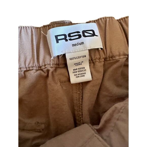 🍁 BUNDLE ONLY - 5/$15 RSQ Khaki Colored Wide Leg Cargo Pant - size medium - Picture 7 of 7